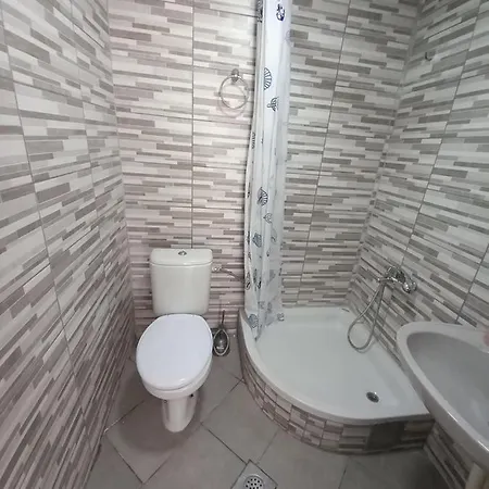 Deni Apartment