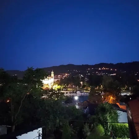 Apartman Deni *