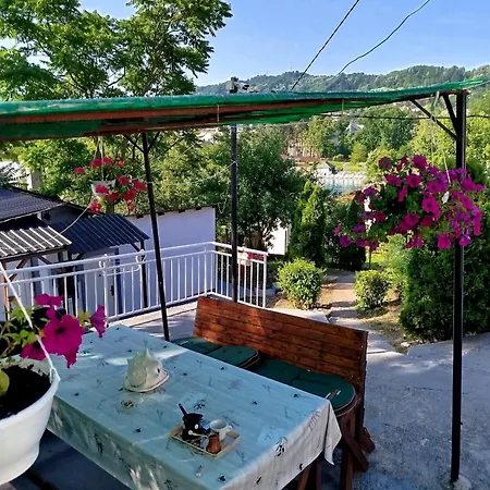 Deni Apartament *